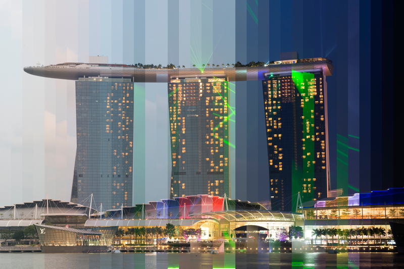 Illustration for article titled Here's what famous buildings look like from day to night in one photo